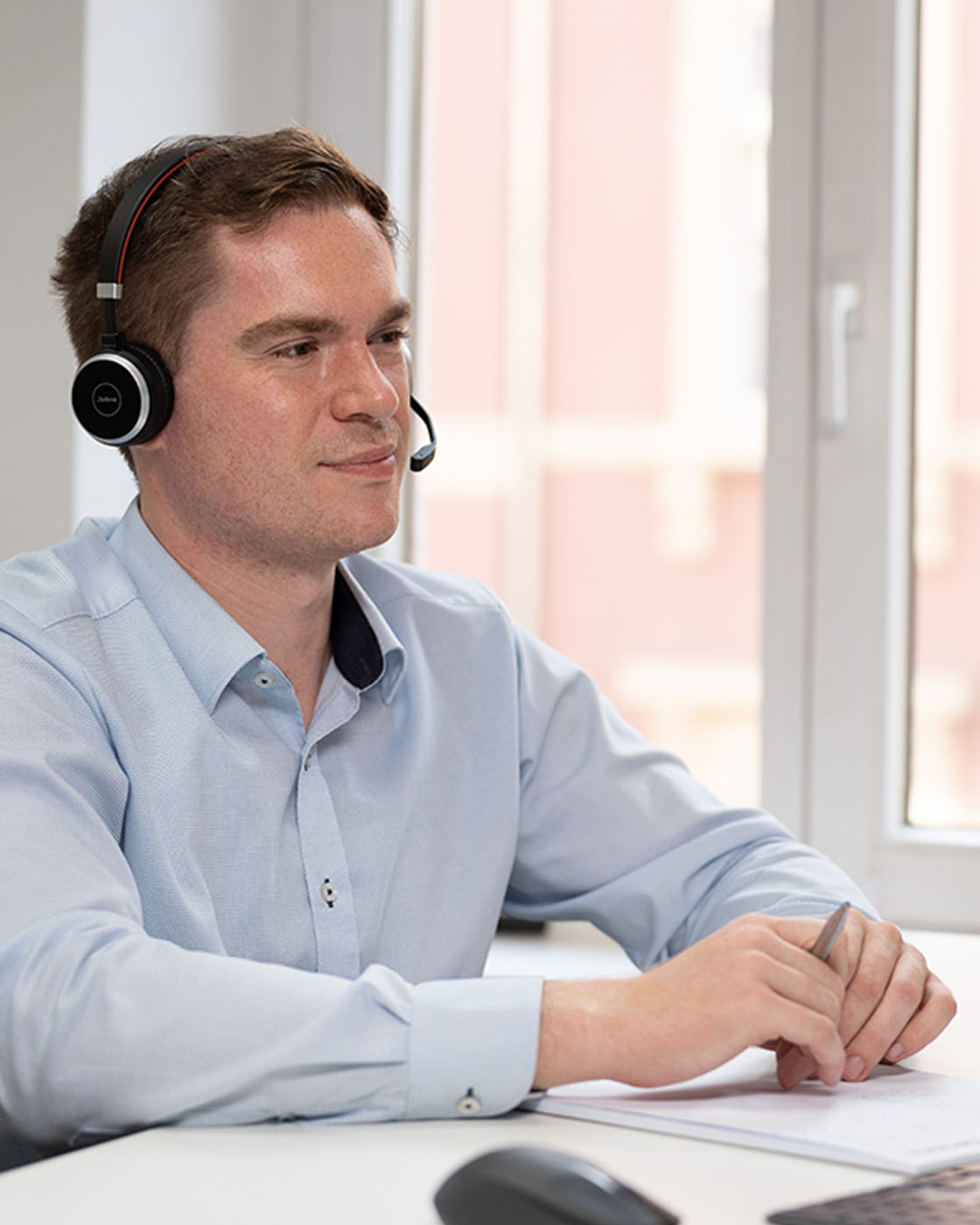 Alex am telefonieren
